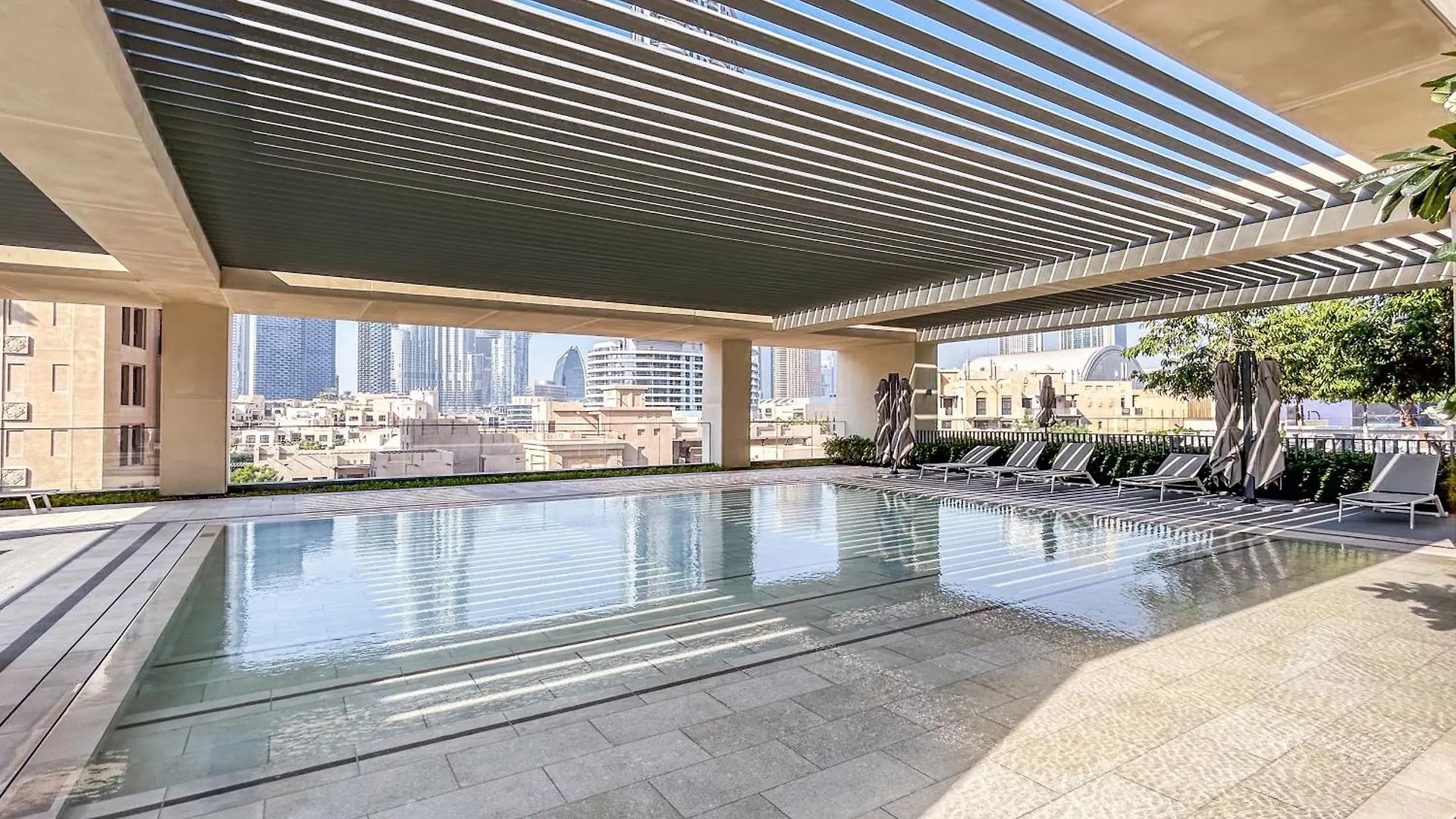 Stunning Renovated Home With Full Burj Khalifa View Ντουμπάι