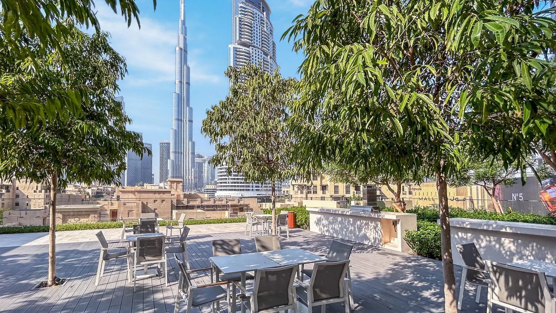 Διαμέρισμα Stunning Renovated Home With Full Burj Khalifa View Ντουμπάι